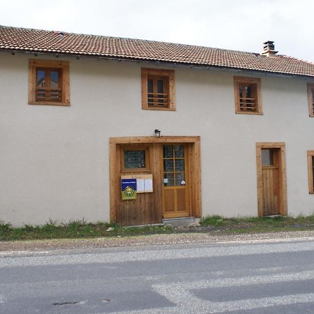 Le Fournia Bed & Breakfast Grandrif Bagian luar foto