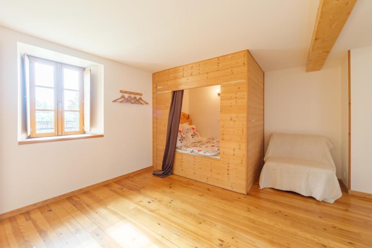 Le Fournia Bed & Breakfast Grandrif Bagian luar foto
