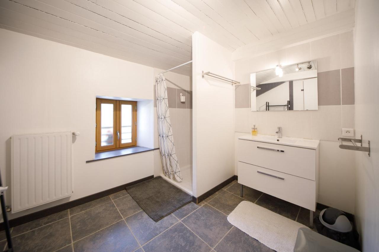Le Fournia Bed & Breakfast Grandrif Bagian luar foto